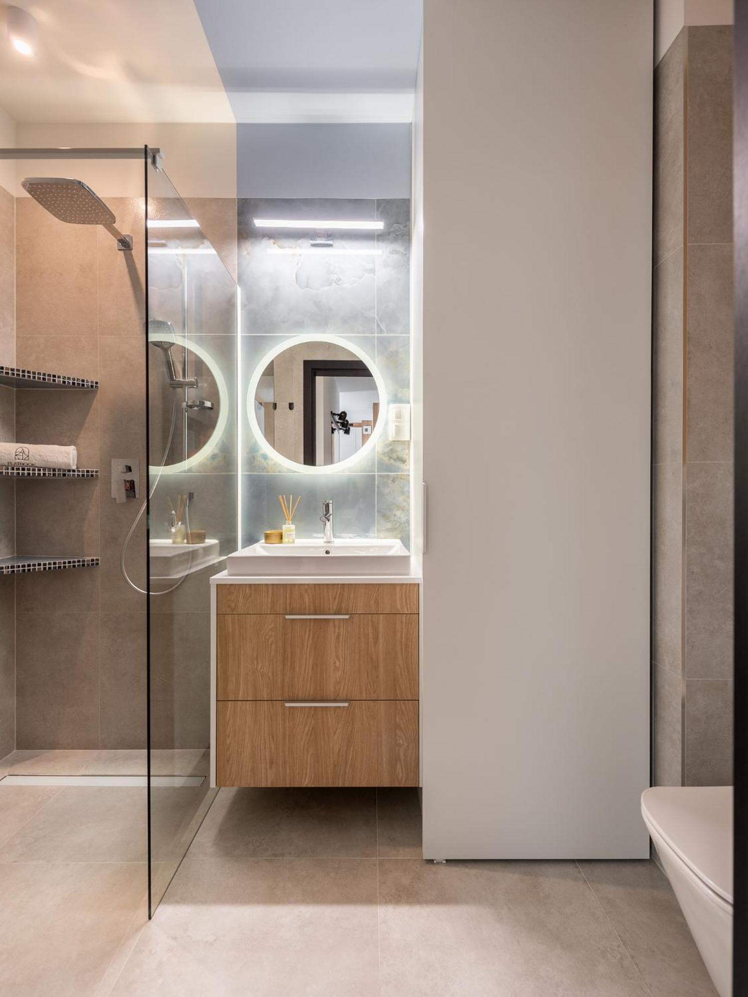 Flatbook - City Center Apartments Doki Living Гданск Екстериор снимка