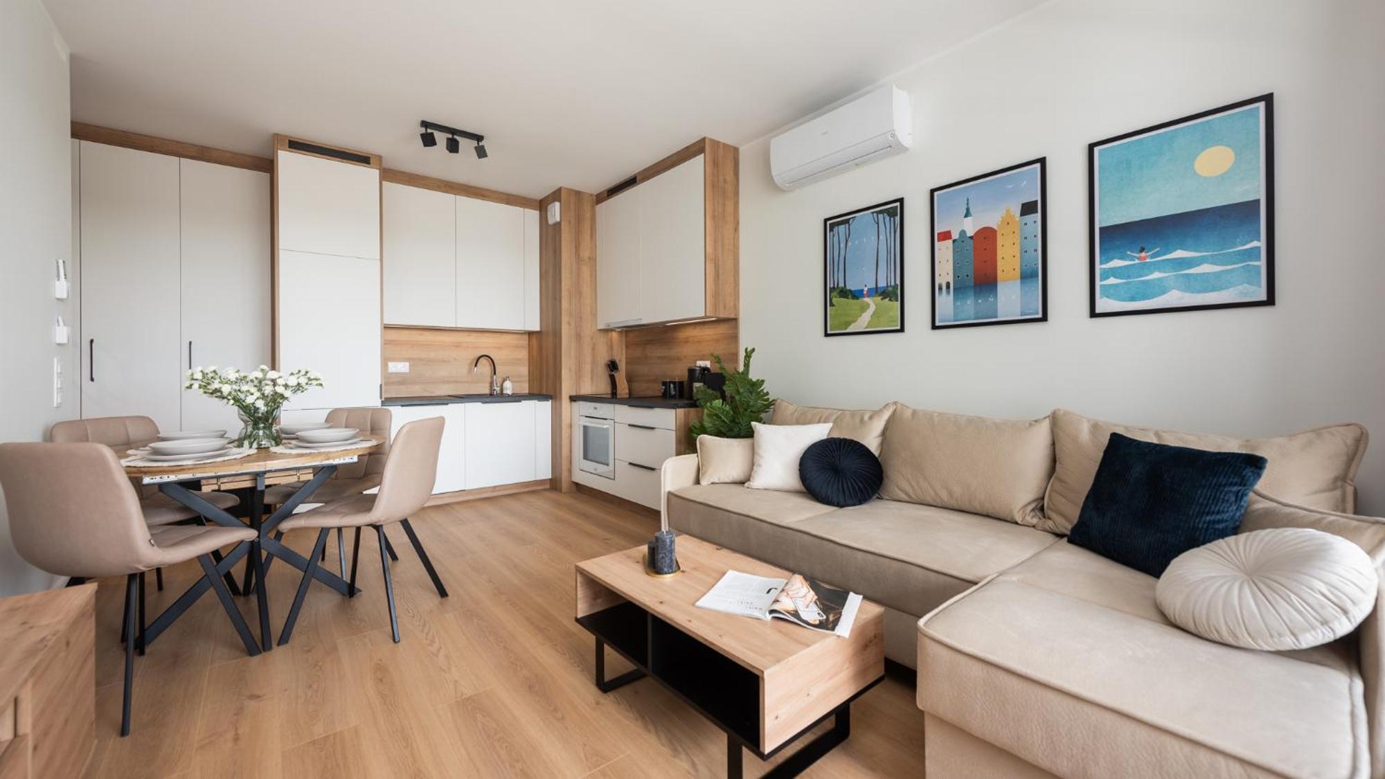 Flatbook - City Center Apartments Doki Living Гданск Екстериор снимка