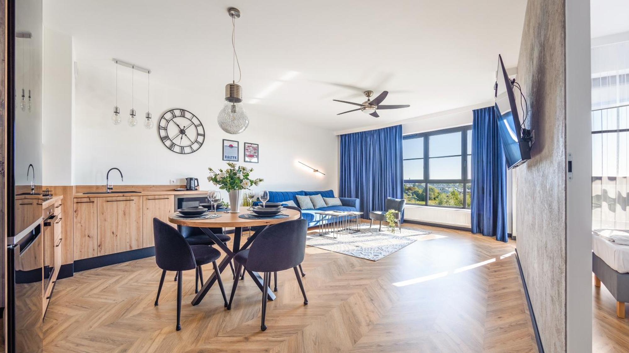 Flatbook - City Center Apartments Doki Living Гданск Екстериор снимка