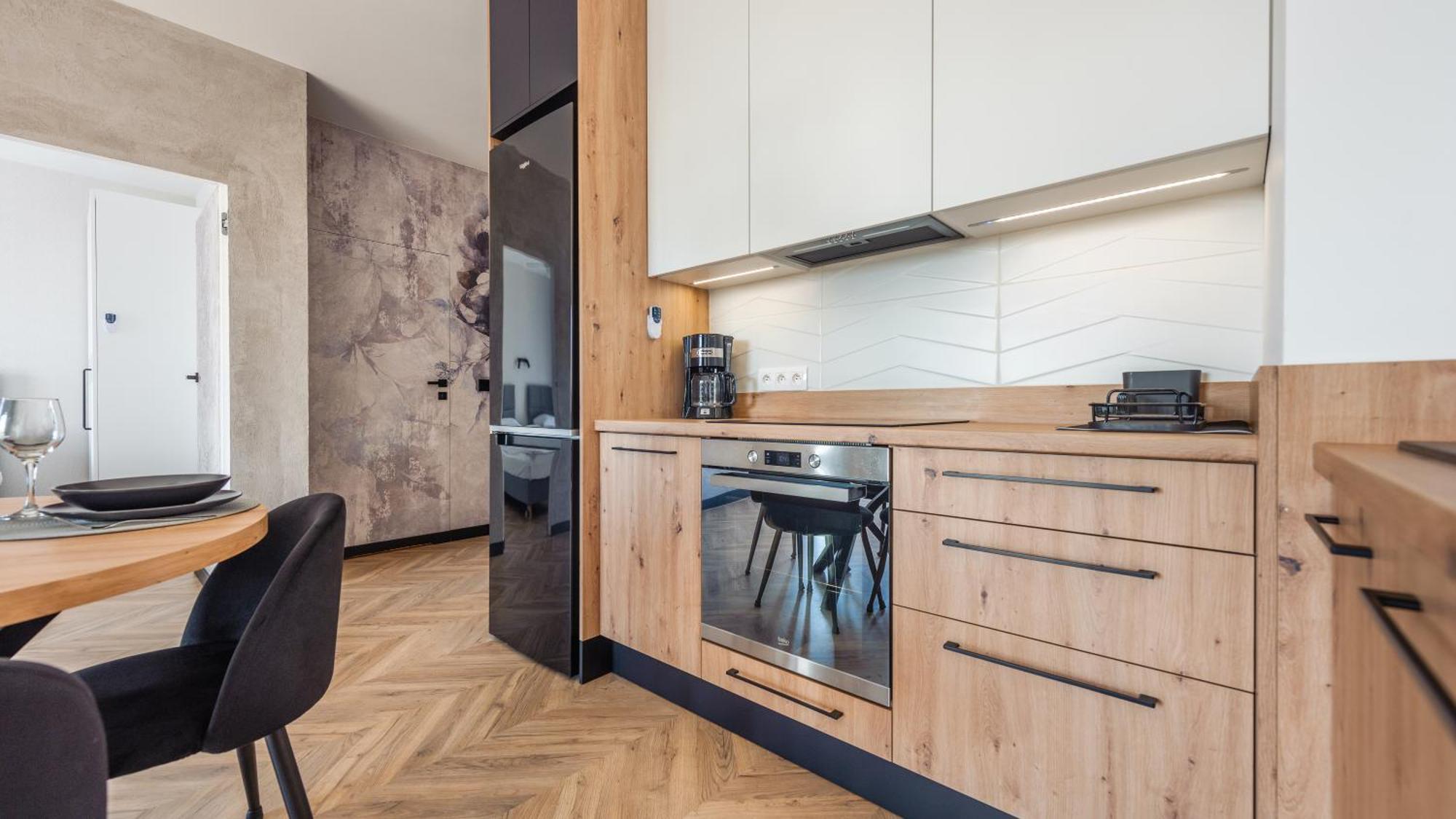 Flatbook - City Center Apartments Doki Living Гданск Екстериор снимка